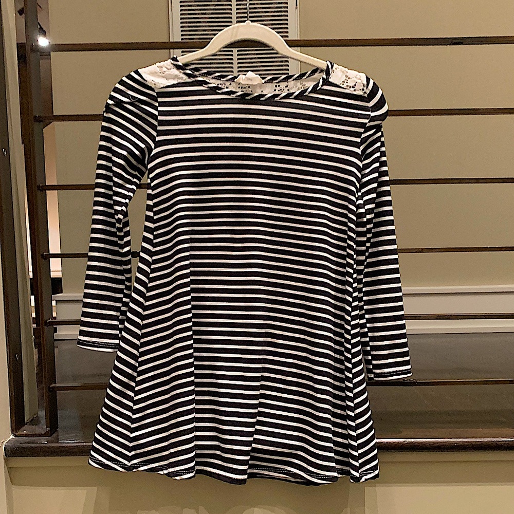 Girls btween short dress